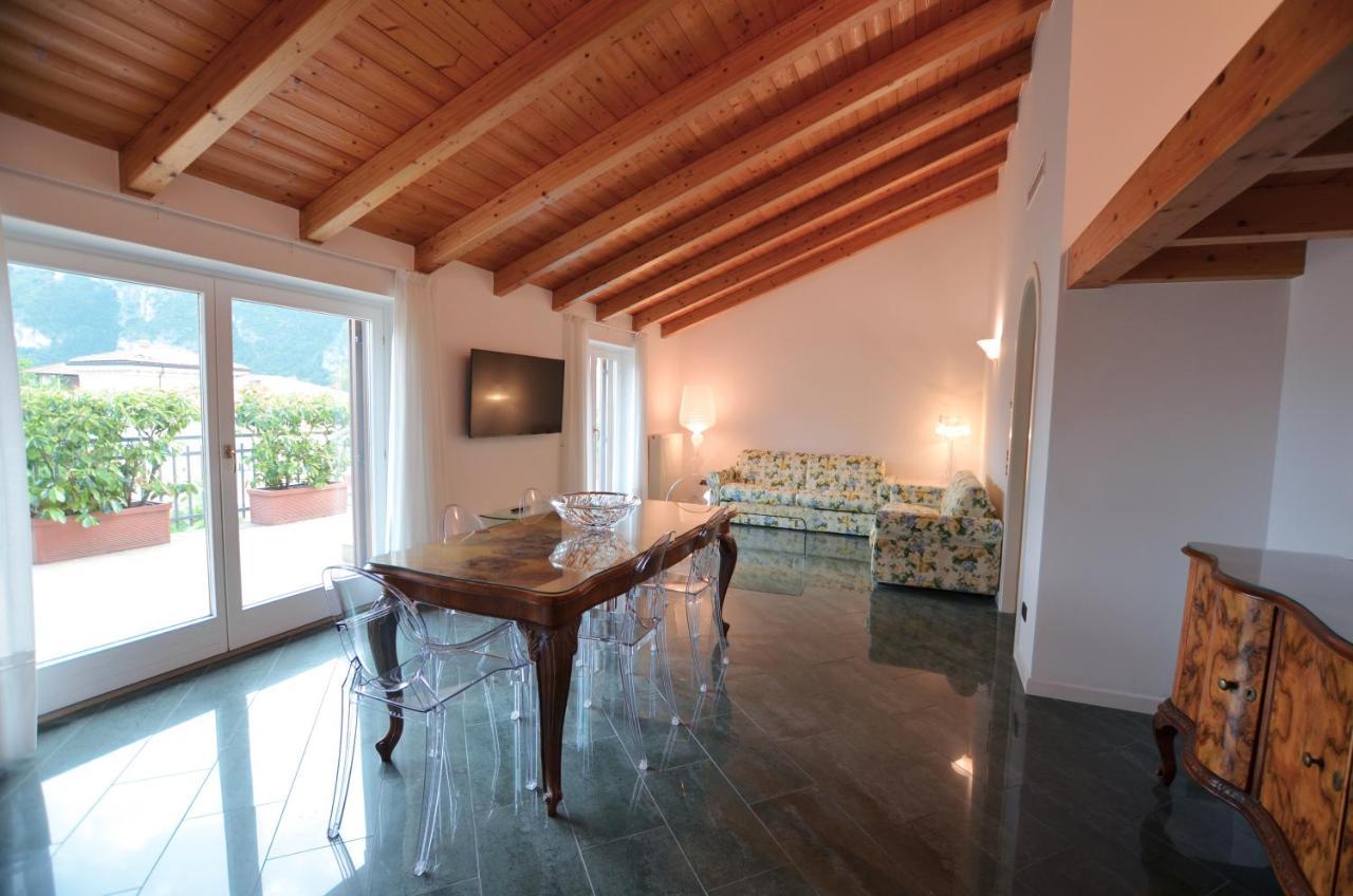 Attic Suite Palme Riva del Garda Exterior photo