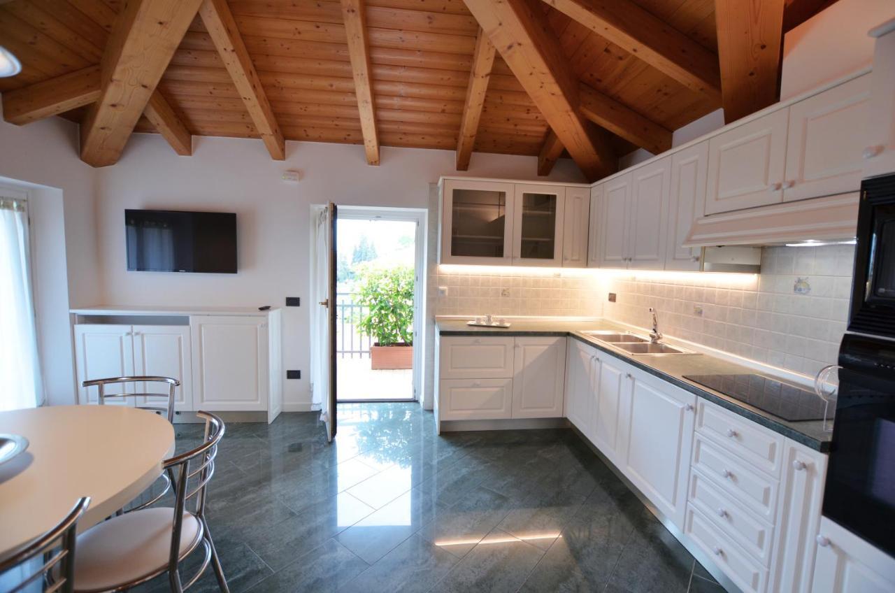 Attic Suite Palme Riva del Garda Exterior photo