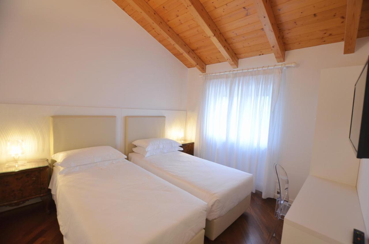 Attic Suite Palme Riva del Garda Exterior photo