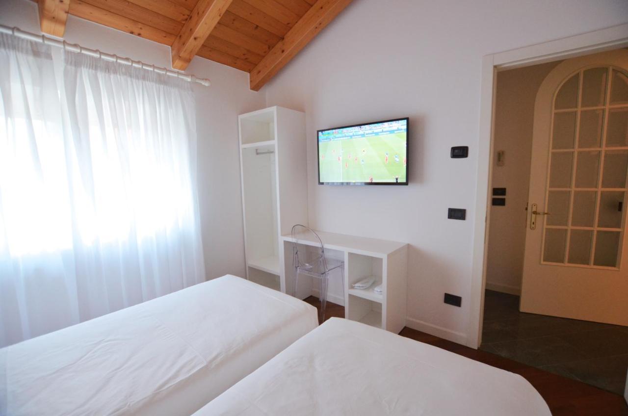 Attic Suite Palme Riva del Garda Exterior photo