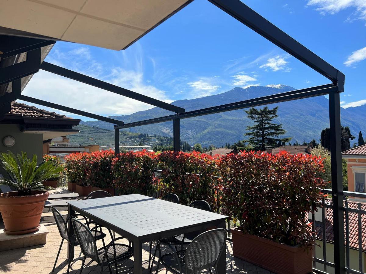 Attic Suite Palme Riva del Garda Exterior photo