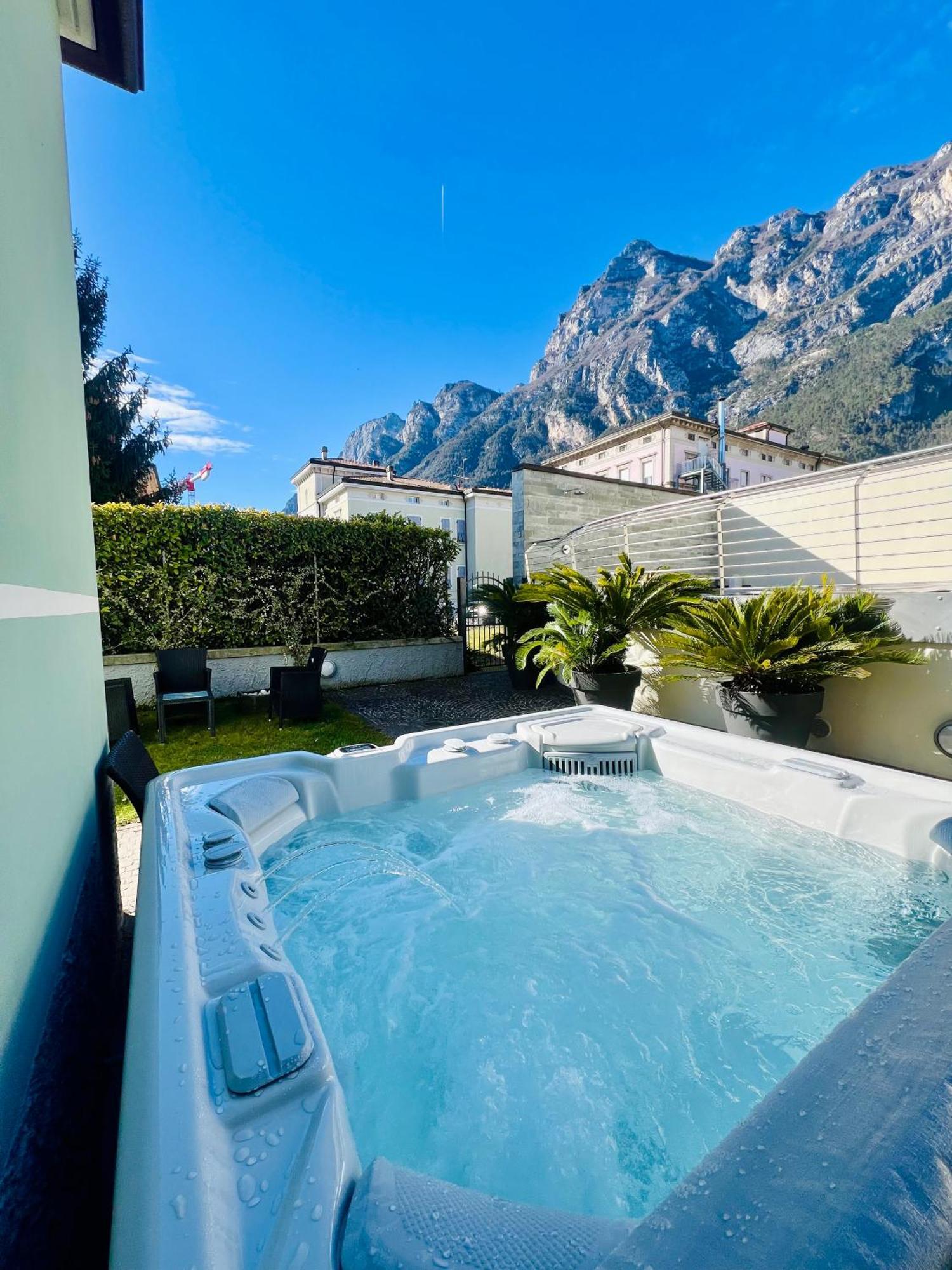 Attic Suite Palme Riva del Garda Exterior photo